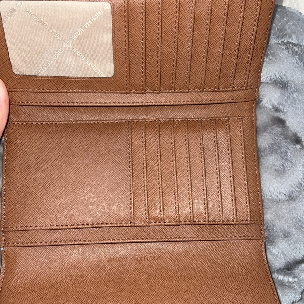 Wallet - Picture 2 of 3